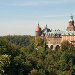 10 Kastil Terindah di Polandia yang Wajib Dikunjungi